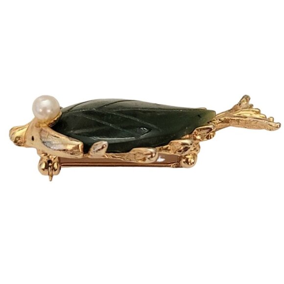 Gold Tone Carved Jade Genuine Pearl Fish Brooch Pin E800 - Picture 5 of 10